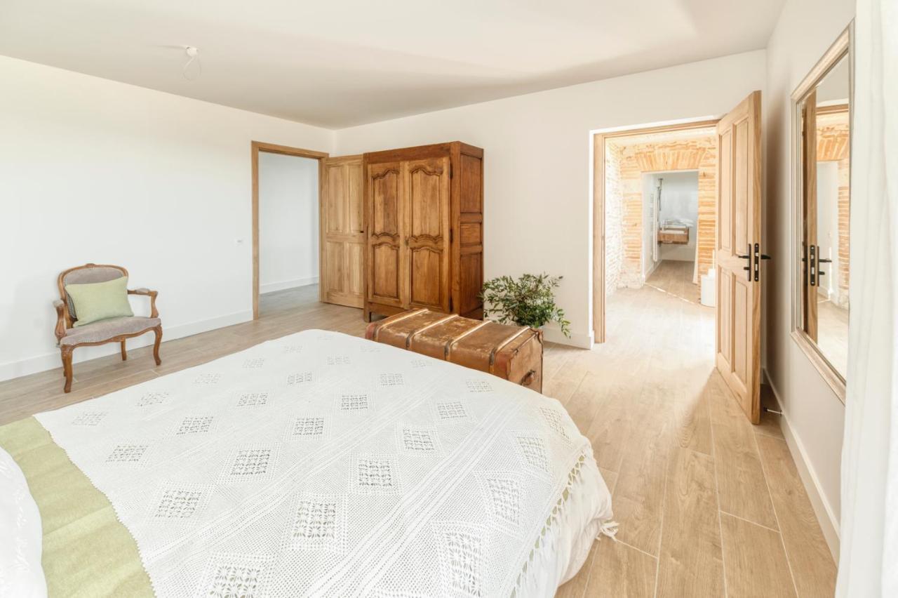 Hotel Escons Domaine De Charme à Saint-Sulpice-sur-Leze Extérieur photo